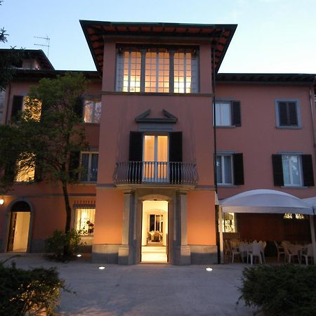 Residence Il Fortino Marina di Massa Exterior foto